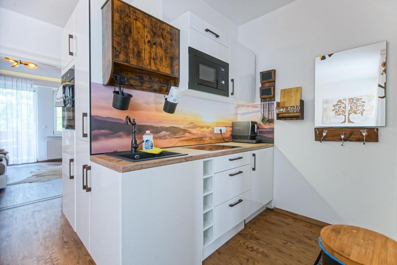 Auszeit Steiraland 7 Mit Ueberdachten Balkon Und Parkplatz Leoben  Eksteriør billede