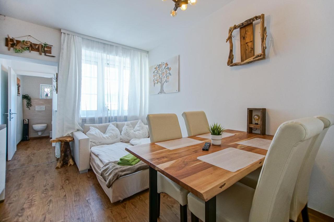 Auszeit Steiraland 7 Mit Ueberdachten Balkon Und Parkplatz Leoben  Eksteriør billede