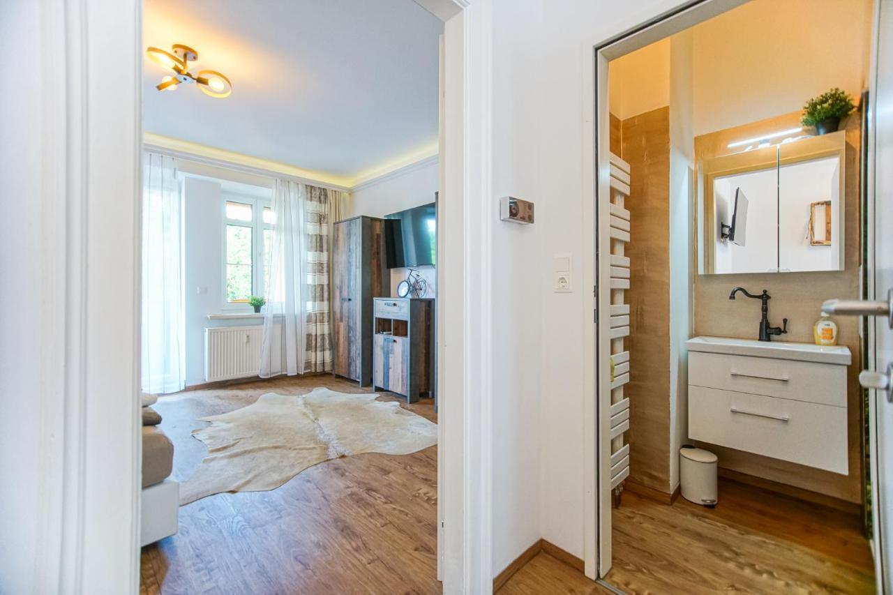 Auszeit Steiraland 7 Mit Ueberdachten Balkon Und Parkplatz Leoben  Eksteriør billede
